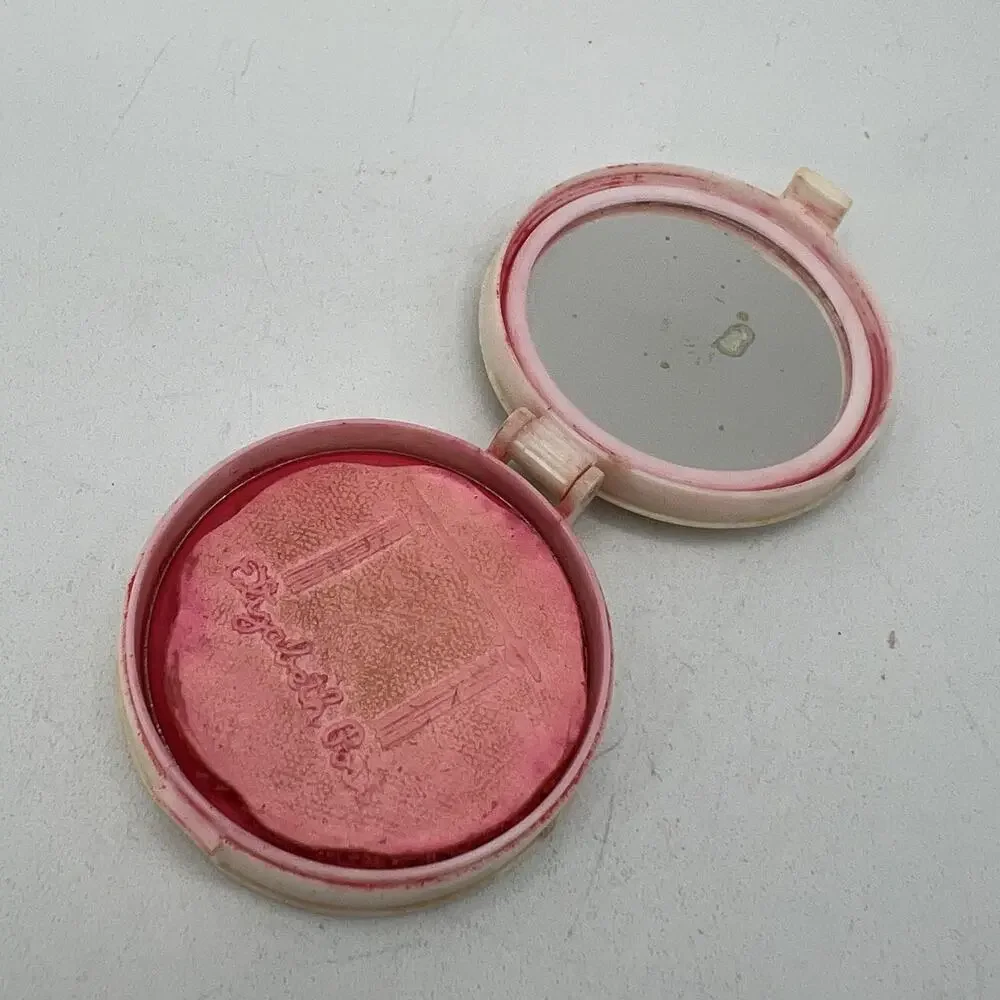 Vintage Elizabeth Post Cake Rouge Compact Natural Pink Highly Pigmented 1.5